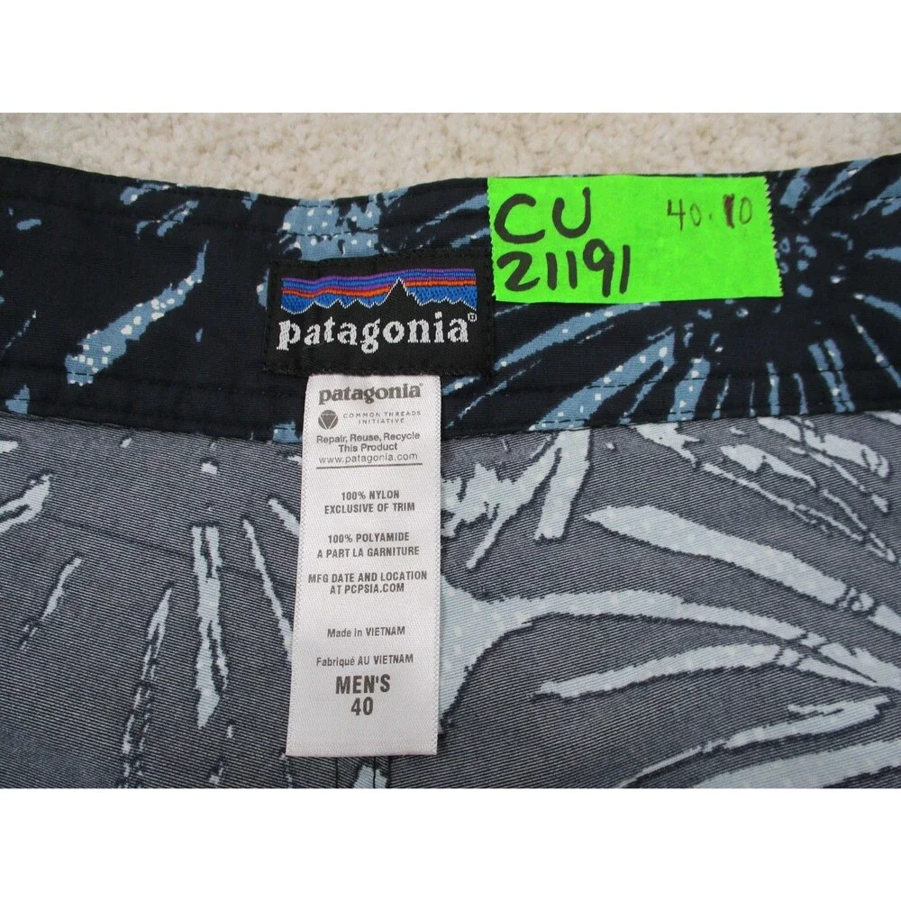Patagonia Wavefarer Board Shorts Mens 40 Blue Floral Surf Surfer Swim Trunks 21